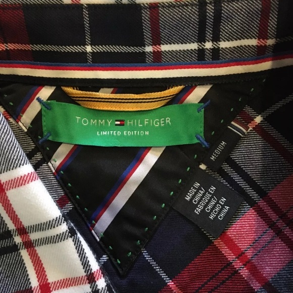 Tommy Hilfiger Limited Plaid Button Shirt Red Long Sleeve Casual Men's Size M - Picture 3 of 10